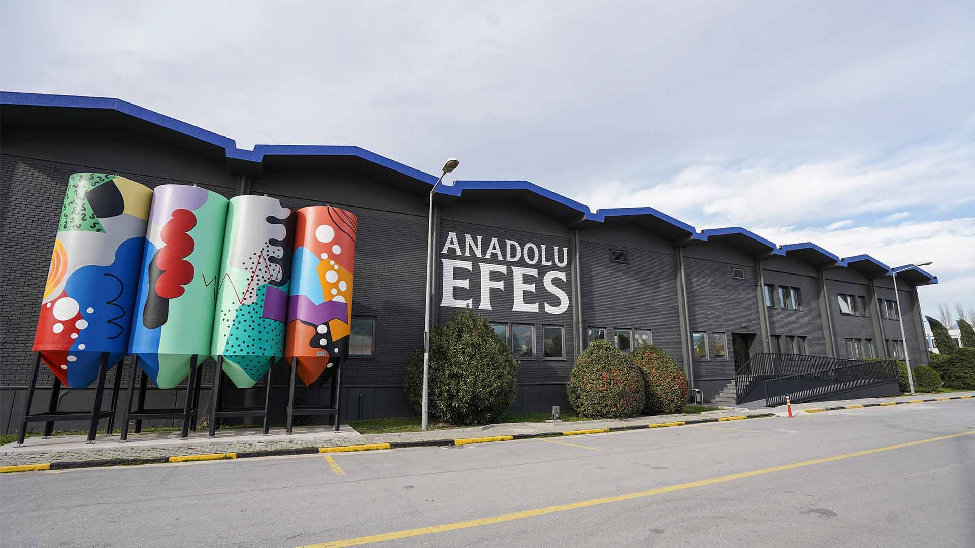 Anadolu Efes’in Rusya’daki Şirketine Yeni İsim: AEFES Hisseleri Sert Düştü